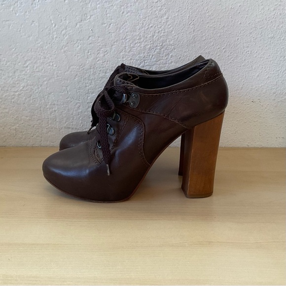 Brown Leather Chloe High Heel Booties, size 7.5-8 - Picture 3 of 8